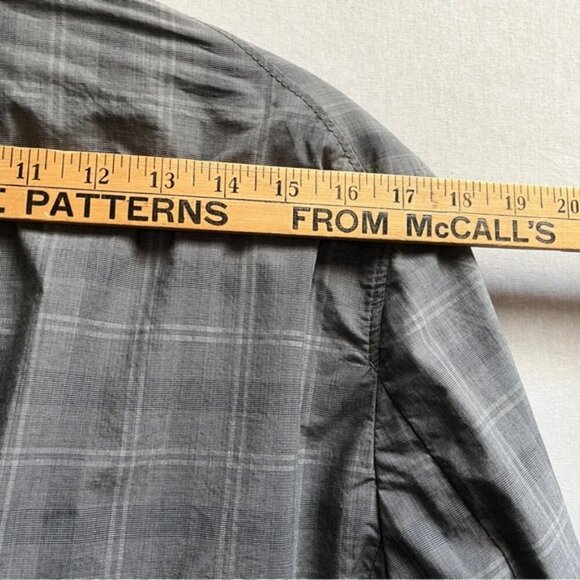 Hugo Boss Miltoz lightweight cotton checker plaid blazer Sz 38R - Picture 10 of 11